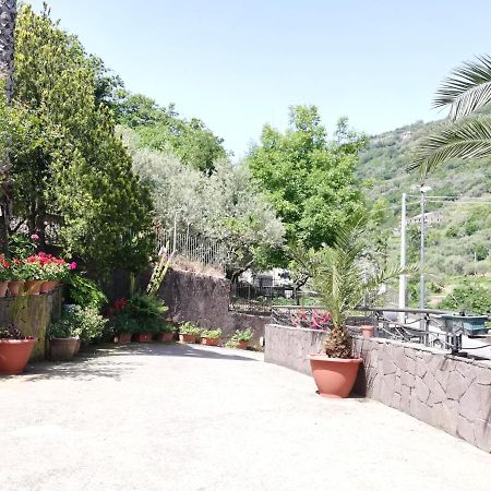 Il Giardino Bed and Breakfast Pimonte Buitenkant foto